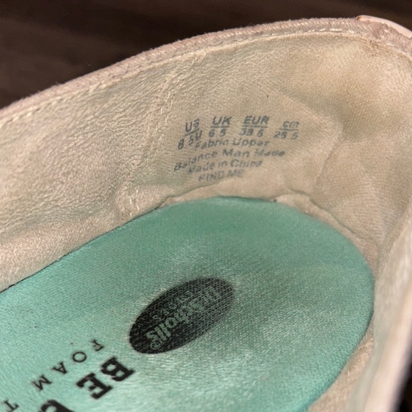 Dr. Scholl's Find Me Loafer- Oyster (Gray/Beige) - Picture 2 of 6